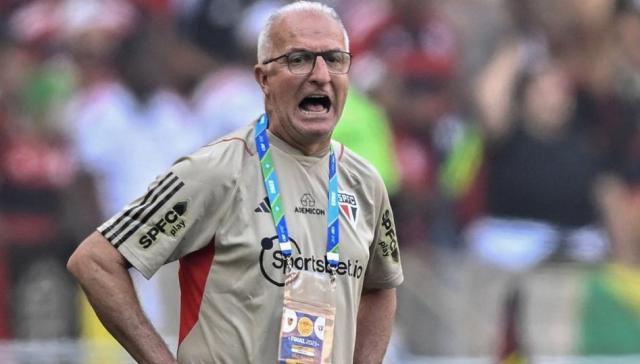 足球直播-“安帅替代品”从前东家离任 巴西队新帅官宣在即