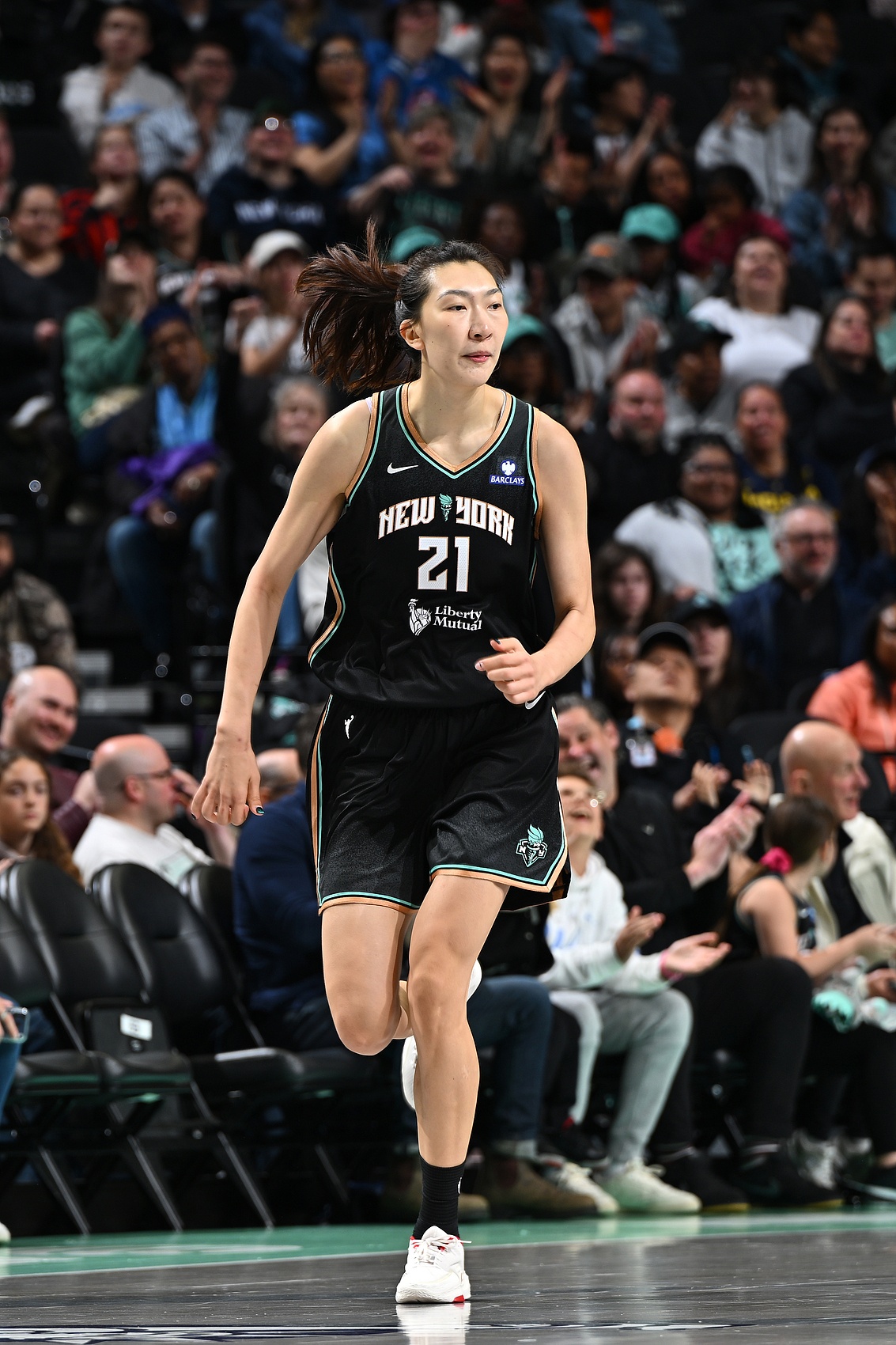 足球直播-得分全场最高！WNBA季前赛 韩旭10投6中&amp;罚球7中7砍20分2板1助2帽